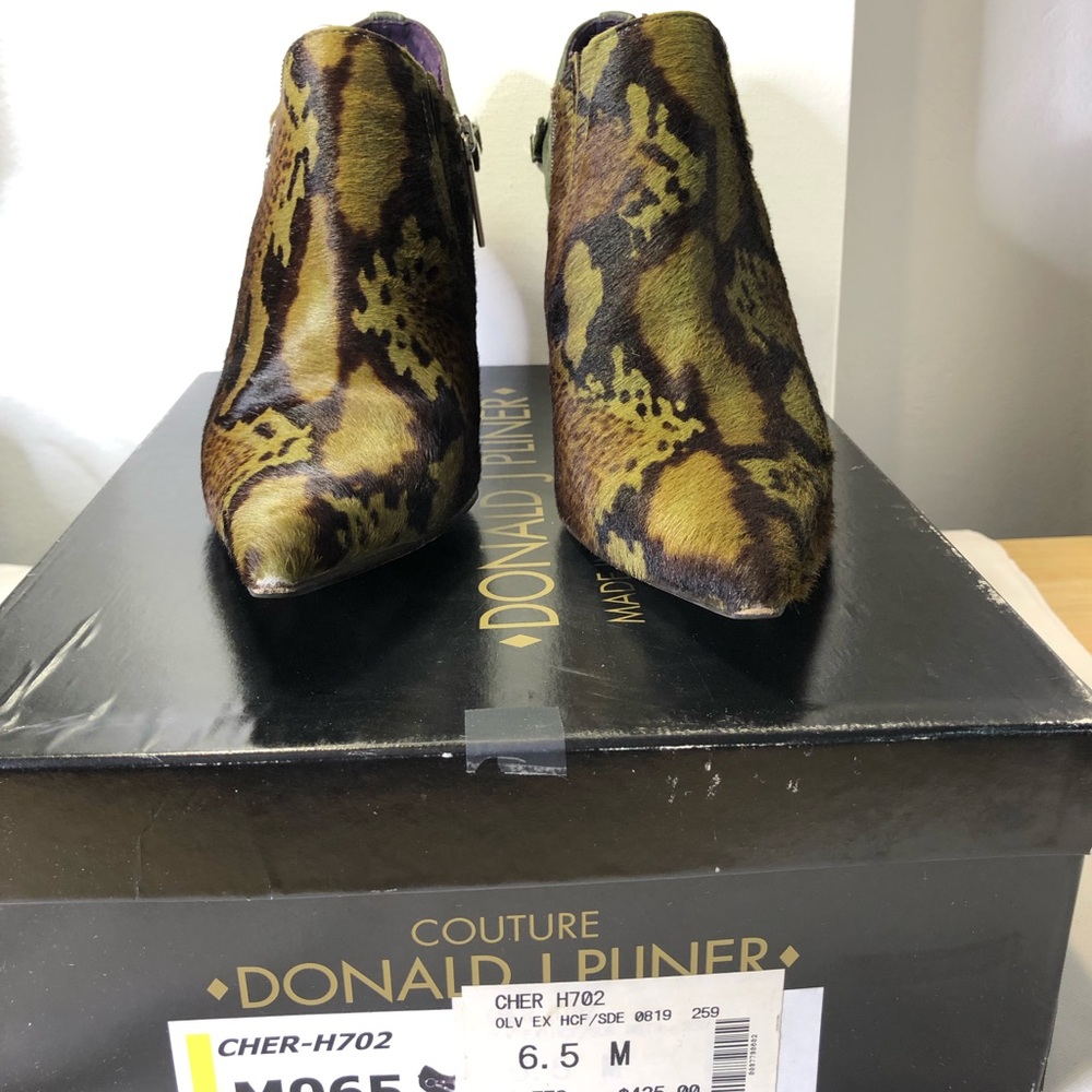 Donald J Pliner Ankle Boots